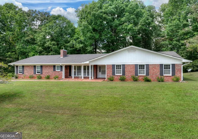Photo 1 of Single family home for sale at 167 Vista Dr, Ellijay, GA 30540 | MLS# 10842571 | Listing updated on 2026-09-23