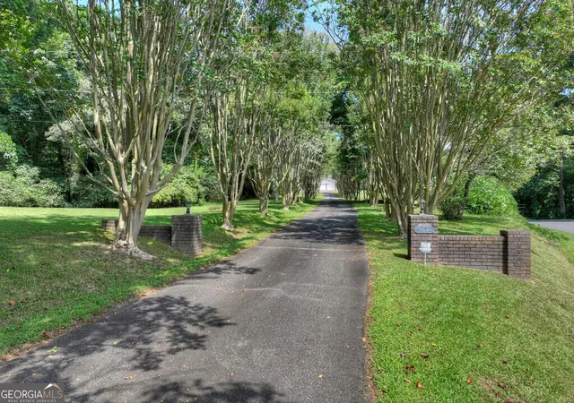 Photo 3 of Single family home for sale at 167 Vista Dr, Ellijay, GA 30540 | MLS# 10842571 | Listing updated on 2026-09-23