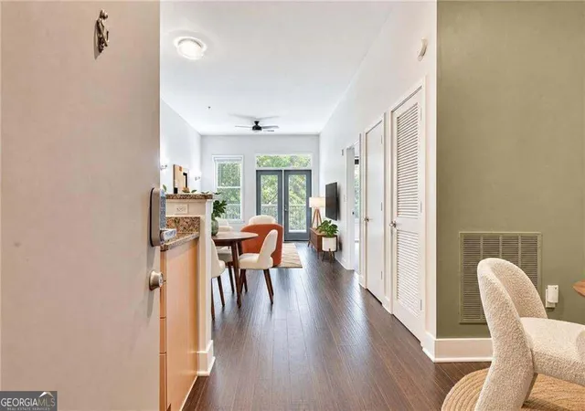Photo 2 of Condo for sale at 425 Chapel St SW #2107, Atlanta, GA 30313 | MLS# 10848717 | Listing updated on 2026-10-02