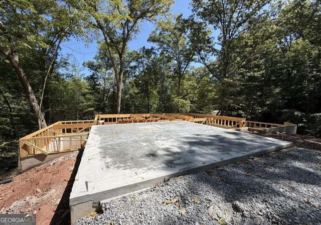 Photo 1 of Single family home for sale at 28 Hillcrest Ct #35, Ellijay, GA 30536 | MLS# 10839287 | Listing updated on 2026-09-03