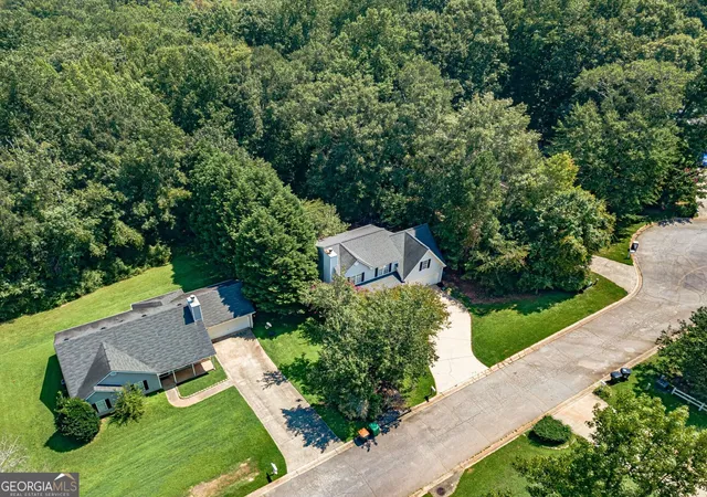 Photo 2 of Single family home for sale at 815 Sterling Pl, Monroe, GA 30656 | MLS# 10845224 | Listing updated on 2026-10-08