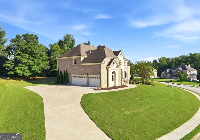 Photo 3 of Sale Pending at 1568 Bordeaux Ln, Conyers, GA 30094 | MLS# 10823106 | Listing updated on 2026-09-23