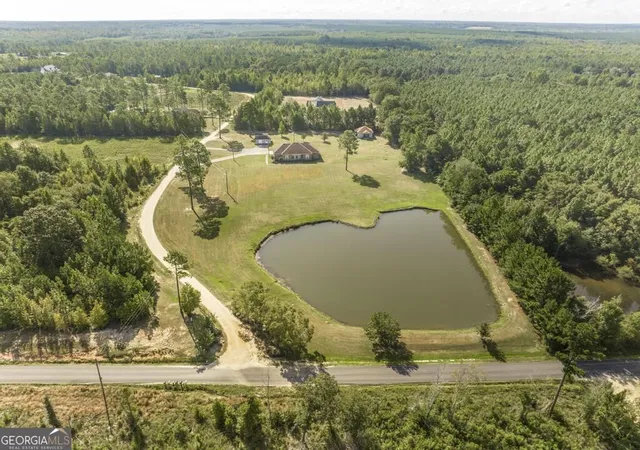 Photo 2 of Single family home for sale at 2509 Orphans Cemetery Rd, Eastman, GA 31023 | MLS# 10839931 | Listing updated on 2026-09-18