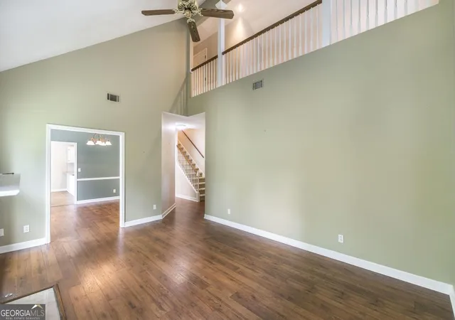 Photo 3 of Single family home for sale at 912 Lundy Ter, Macon, GA 31210 | MLS# 10763473 | Listing updated on 2026-09-14