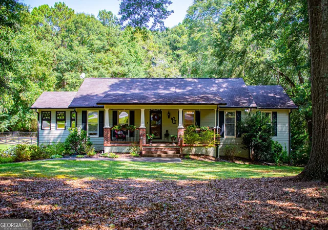 Photo 3 of Single family home for sale at 60 Dale St, Temple, GA 30179 | MLS# 10843536 | Listing updated on 2026-09-24