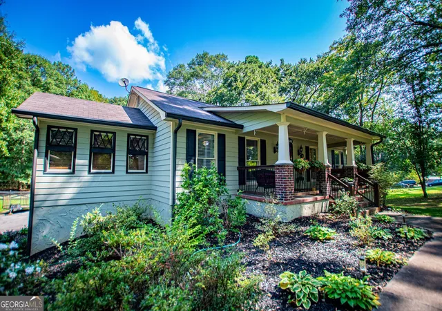 Photo 4 of Single family home for sale at 60 Dale St, Temple, GA 30179 | MLS# 10843536 | Listing updated on 2026-09-24