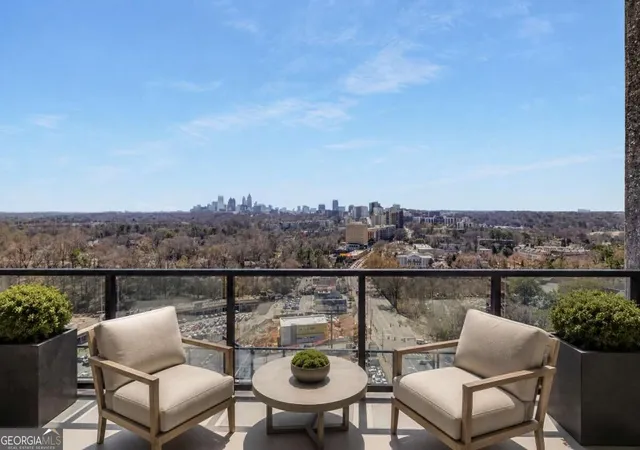 Photo 3 of Condo for sale at 2425 Peachtree Rd NE #1605, Atlanta, GA 30305 | MLS# 10845445 | Listing updated on 2026-09-28