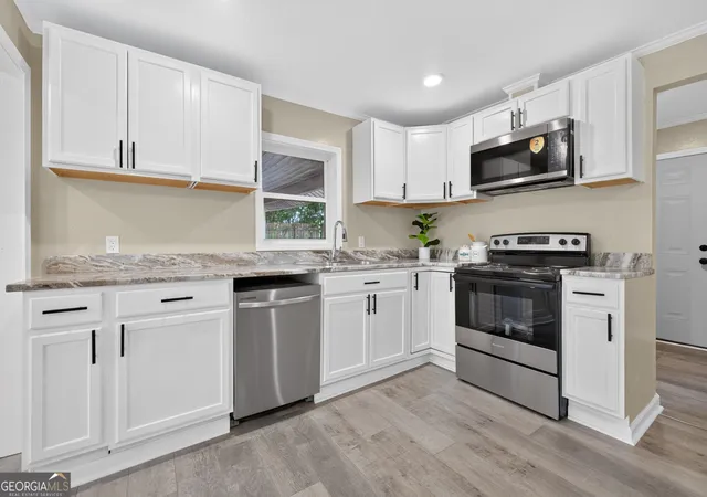Photo 3 of Single family home for sale at 205 Elm St, Washington, GA 30673 | MLS# 10845732 | Listing updated on 2026-09-28