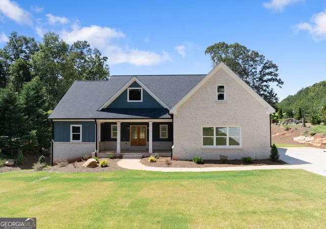 Single family home for sale at 3063 Ivey Rd, Gainesville, GA 30504 | MLS# 10842718