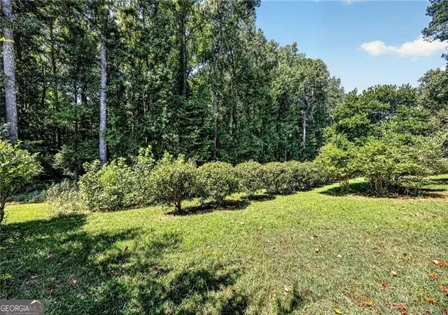 Photo 2 of Sale Pending at 2730 Angel Oak Cir, Dacula, GA 30019 | MLS# 10853478 | Listing updated on 2026-10-08