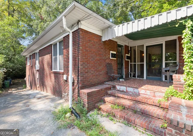 Photo 3 of Multi family home for sale at 1141 Rosedale Dr Ne, Atlanta, GA 30306 | MLS# 10834482 | Listing updated on 2026-10-08