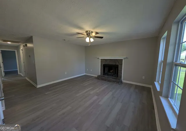 Photo 2 of Single family home for sale at 126 Crystal Brk, Griffin, GA 30223 | MLS# 10843206 | Listing updated on 2026-09-10