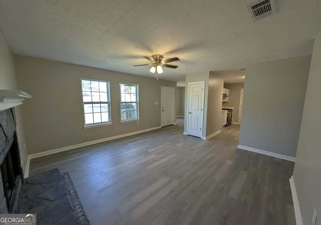 Photo 2 of Single family home for sale at 126 Crystal Brk, Griffin, GA 30223 | MLS# 10843206 | Listing updated on 2026-09-10