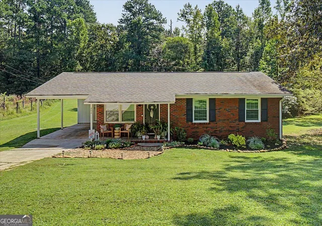 Photo 1 of Single family home for sale at 492 Moran Lake Rd Ne, Rome, GA 30161 | MLS# 10850854 | Listing updated on 2026-10-06