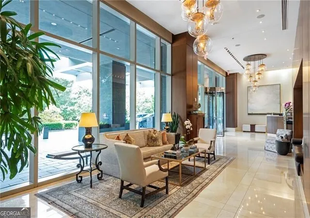 Photo 3 of Condo for sale at 3630 Peachtree Rd Ne #2409, Atlanta, GA 30326 | MLS# 10846434 | Listing updated on 2026-09-30