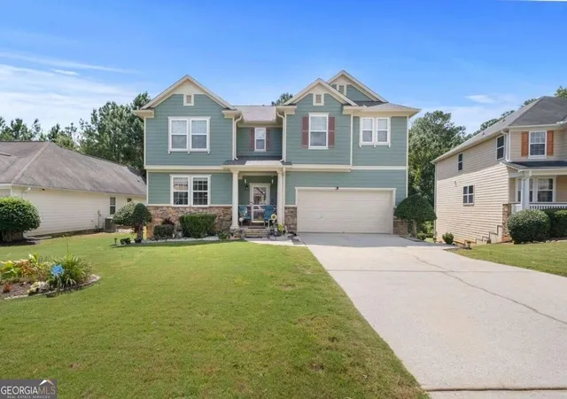Photo 2 of Single family home for sale at 2935 Edgewater, Atlanta, GA 30331 | MLS# 10839887 | Listing updated on 2026-09-22