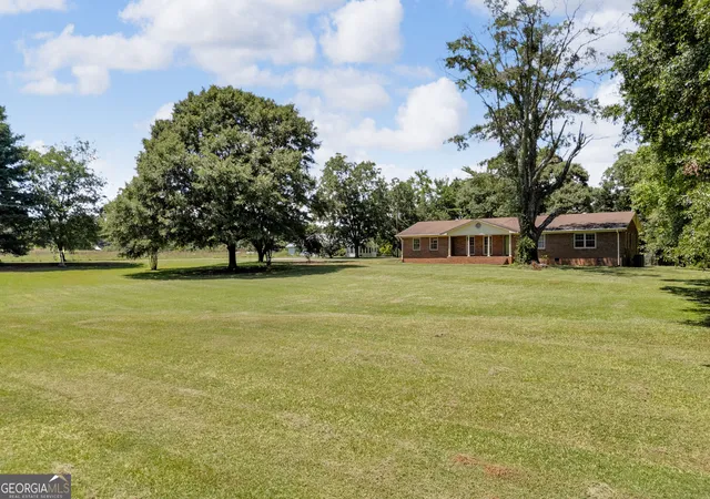 Photo 1 of Sale Pending at 3894 Bowersville Hwy, Bowersville, GA 30516 | MLS# 10848223 | Listing updated on 2026-09-26