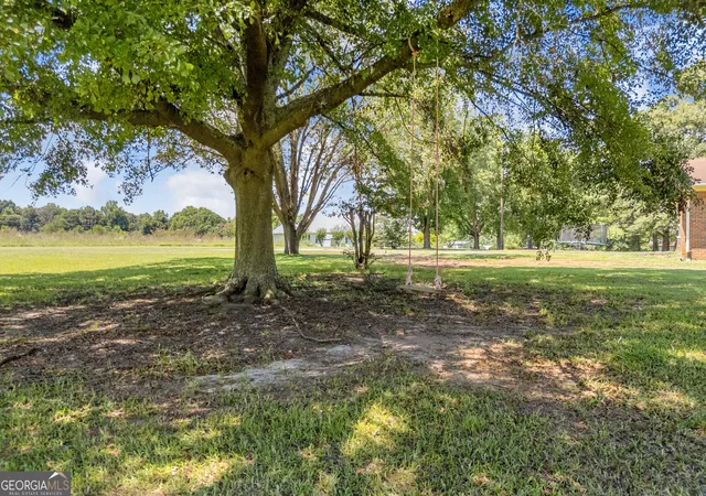 Photo 3 of Sale Pending at 3894 Bowersville Hwy, Bowersville, GA 30516 | MLS# 10848223 | Listing updated on 2026-09-26