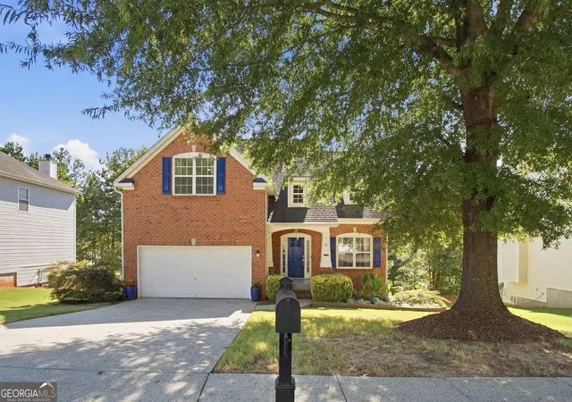 Photo 2 of Single family home for sale at 272 Beckenham Ln, Dacula, GA 30019 | MLS# 10840834 | Listing updated on 2026-10-04