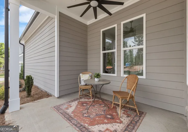 Photo 3 of Sale Pending at 372 Summerville Ln, Athens, GA 30606 | MLS# 10701811 | Listing updated on 2026-09-09