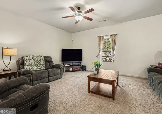 Photo 3 of Single family home for sale at 1431 Turning Leaf Ln, Pendergrass, GA 30567 | MLS# 10846526 | Listing updated on 2026-09-28