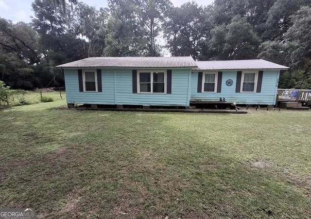 Photo 2 of Sale Pending at 2410 Spivey Ave, Garden City, GA 31408 | MLS# 10847760 | Listing updated on 2026-10-05