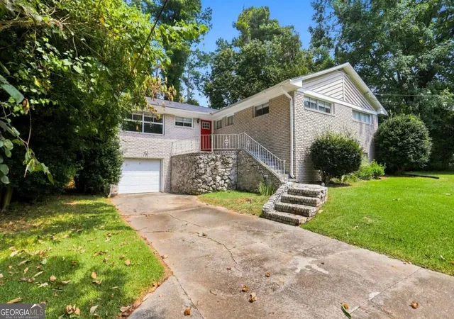 Photo 1 of Single family home for sale at 3456 Spring Cir, Decatur, GA 30032 | MLS# 10840337 | Listing updated on 2026-09-18