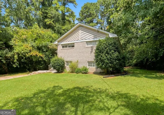 Photo 3 of Single family home for sale at 3456 Spring Cir, Decatur, GA 30032 | MLS# 10840337 | Listing updated on 2026-09-18