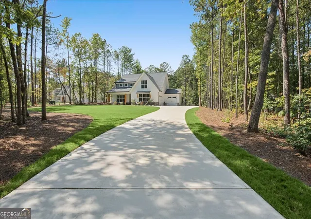 Photo 3 of Single family home for sale at 6821 Phillips Ml Rd, Douglasville, GA 30135 | MLS# 10852178 | Listing updated on 2026-10-08