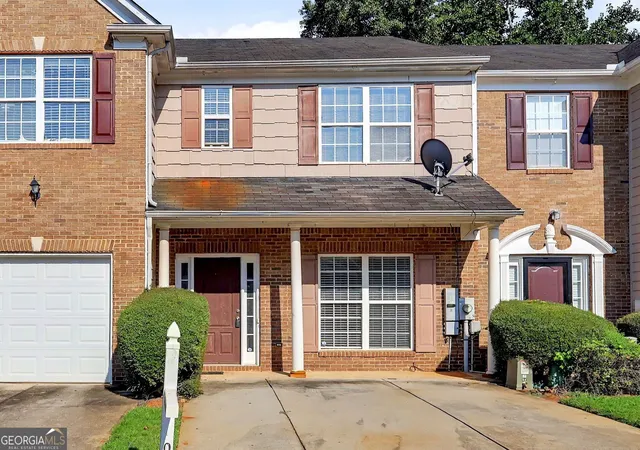 Photo 1 of Townhouse for sale at 190 Madeline Ct, Mcdonough, GA 30253 | MLS# 10840803 | Listing updated on 2026-09-18