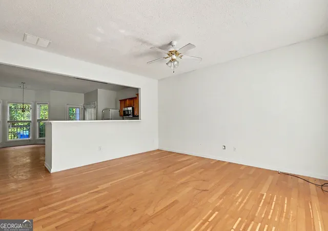 Photo 3 of Townhouse for sale at 190 Madeline Ct, Mcdonough, GA 30253 | MLS# 10840803 | Listing updated on 2026-09-18