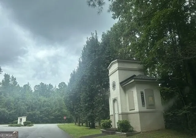 Photo 2 of Single family home for sale at 349 Lakeridge Dr, Temple, GA 30179 | MLS# 10850567 | Listing updated on 2026-10-05