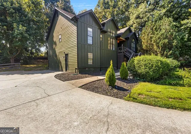 Photo 2 of Single family home for sale at 1890 Mcconnell Rd, Grayson, GA 30017 | MLS# 10839455 | Listing updated on 2026-09-28