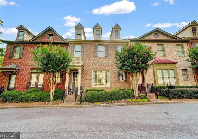 Townhouse for sale at 10755 Arlington Point, Johns Creek, GA 30022 | MLS# 10839155