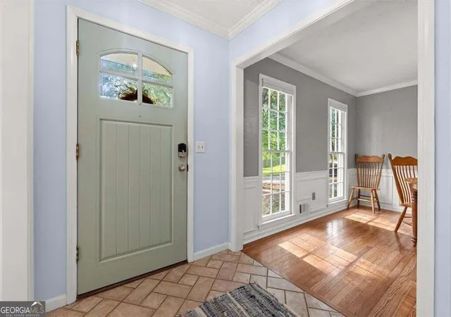 Photo 3 of Sale Pending at 100 Shane Way Se, Mableton, GA 30126 | MLS# 10849319 | Listing updated on 2026-10-05