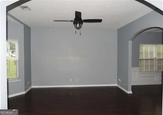 Photo 4 of Single family home for sale at 126 Owens St NE, Ludowici, GA 31316 | MLS# 10851988 | Listing updated on 2026-10-07