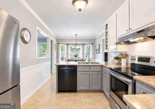 Photo 3 of Single family home for sale at 4308 Oak Walk N, Cumming, GA 30041 | MLS# 10843141 | Listing updated on 2026-10-05