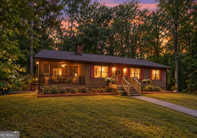 Photo 2 of Single family home for sale at 3661 Pennington Dr Se, Conyers, GA 30013 | MLS# 10753671 | Listing updated on 2026-09-27