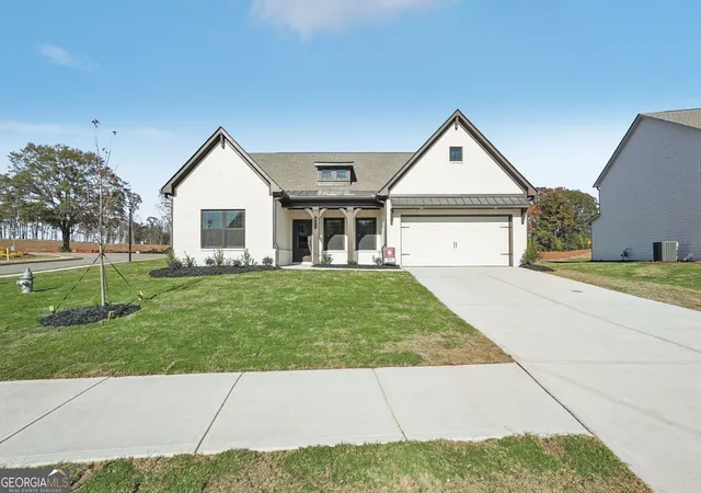 Photo 2 of Single family home for sale at 772 Secret Garden Ln, Dacula, GA 30019 | MLS# 10842754 | Listing updated on 2026-09-23