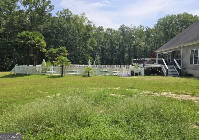 Photo 3 of Single family home for sale at 325 Rain Valley Cir, Meansville, GA 30256 | MLS# 10846520 | Listing updated on 2026-10-08