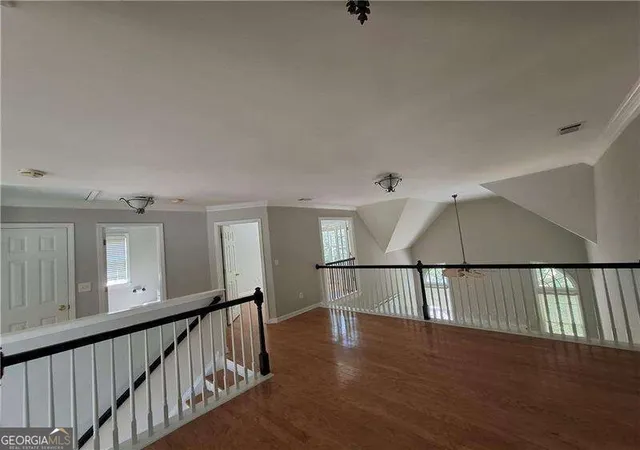 Photo 3 of Single family home for sale at 585 Oak Aly Way, Alpharetta, GA 30022 | MLS# 10846315 | Listing updated on 2026-10-05