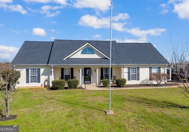 Photo 1 of Single family home for sale at 369 Kay Dr, Winder, GA 30680 | MLS# 10845869 | Listing updated on 2026-09-28