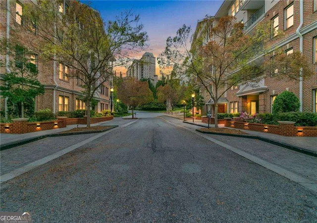 Condo for sale at 3621 Vinings Slope #3407, Atlanta, GA 30339 | MLS# 10840873