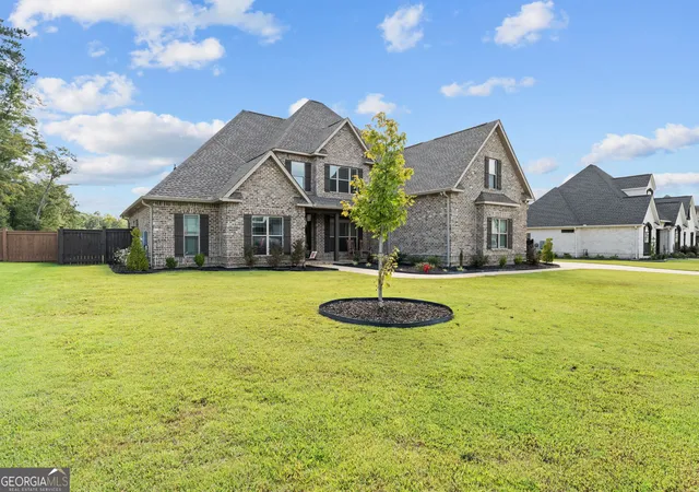 Photo 2 of Single family home for sale at 223 Bristleleaf Path, Kathleen, GA 31047 | MLS# 10845268 | Listing updated on 2026-10-28