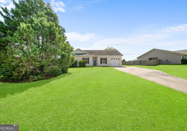 Photo 1 of Single family home for sale at 9020 Whispering Pines Blvd, Statesboro, GA 30458 | MLS# 10851085 | Listing updated on 2026-10-06