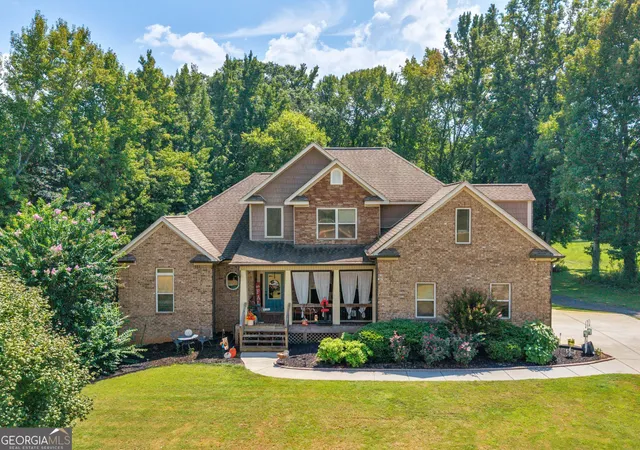 Photo 1 of Single family home for sale at 536 River Rd, Mcdonough, GA 30252 | MLS# 10843083 | Listing updated on 2026-10-01