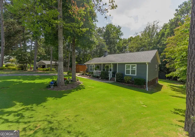 Photo 3 of Single family home for sale at 2674 Sardis Dr, Buford, GA 30519 | MLS# 10807397 | Listing updated on 2026-10-12