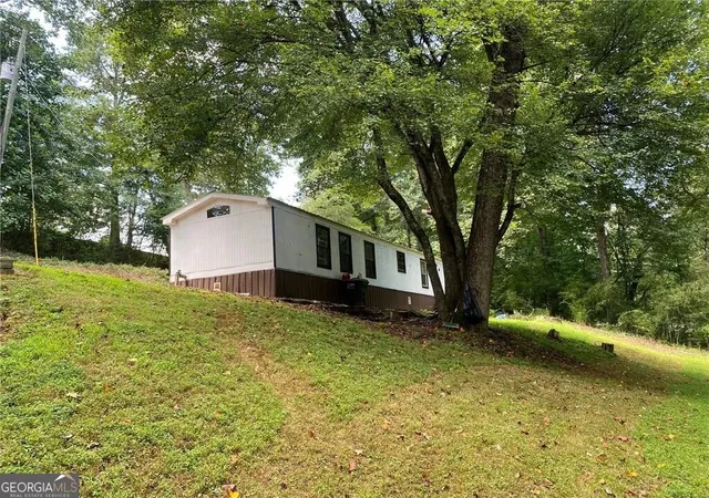 Photo 1 of Manufactured home for sale at 5620 Betty Ln, Dawsonville, GA 30534 | MLS# 10847305 | Listing updated on 2026-10-03