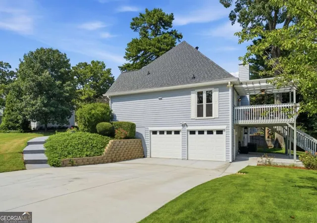 Photo 4 of Single family home for sale at 5008 Sandyhook Ct NW, Acworth, GA 30102 | MLS# 10841455 | Listing updated on 2026-09-11