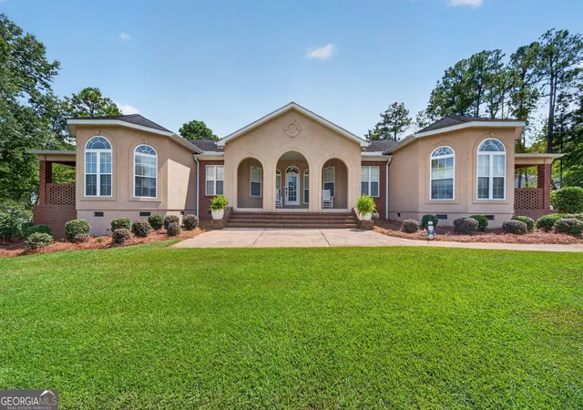 Single family home for sale at 103 Waters Edge Dr NE, Milledgeville, GA 31061 | MLS# 10841098